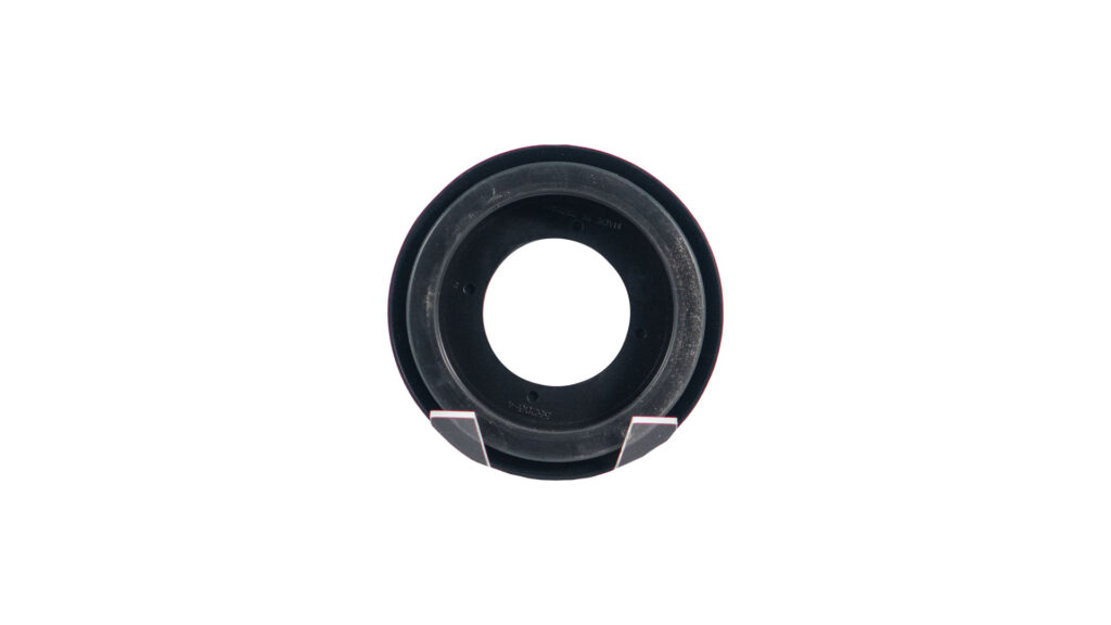 MC MOLDED BLACK